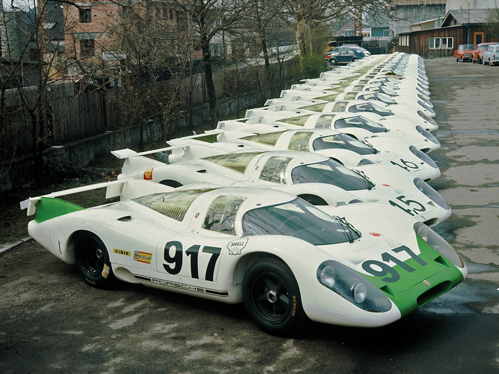 25 Porsche 917s