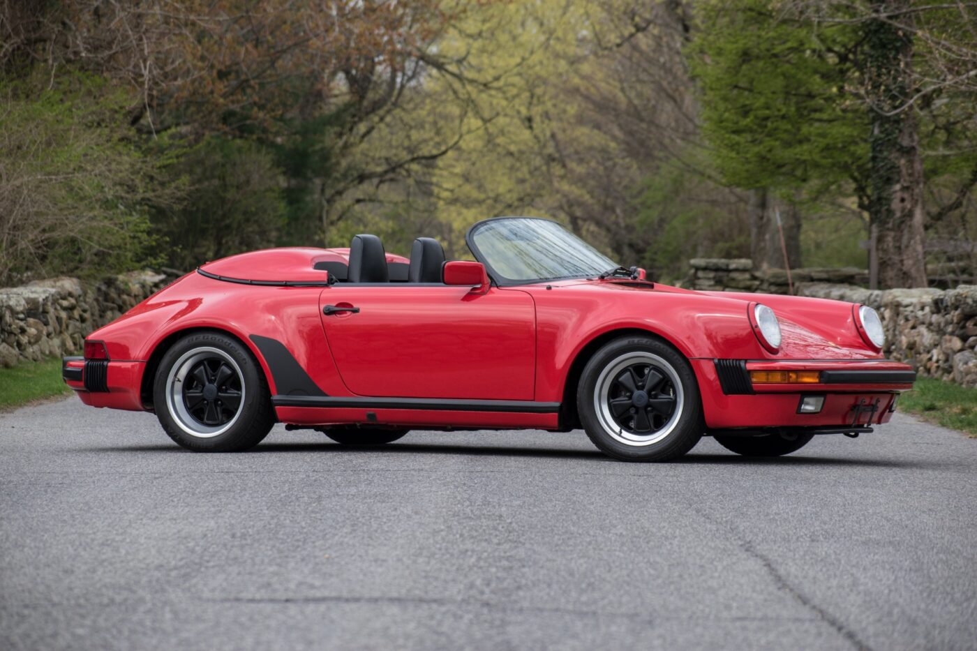 1989 Porsche 911 Speedster - Ultimate Guide