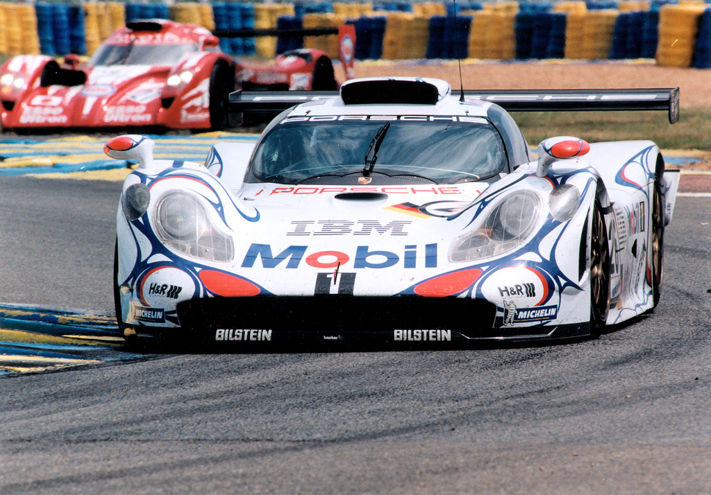 Porsche 911 GT1 '98 (1998) - Stuttcars