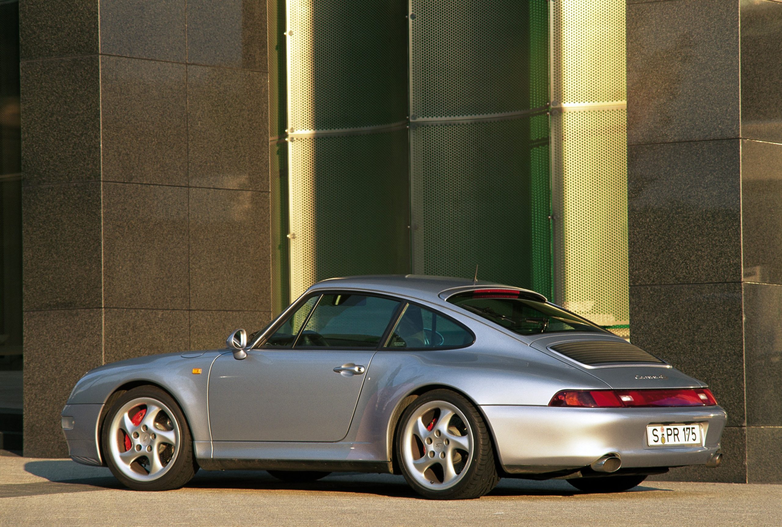 Porsche 911 Carrera 4S (993) (1996 - 1998) - Stuttcars