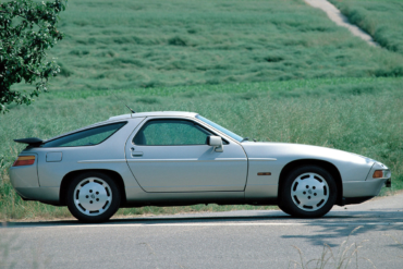 Porsche 928 S4 Guide