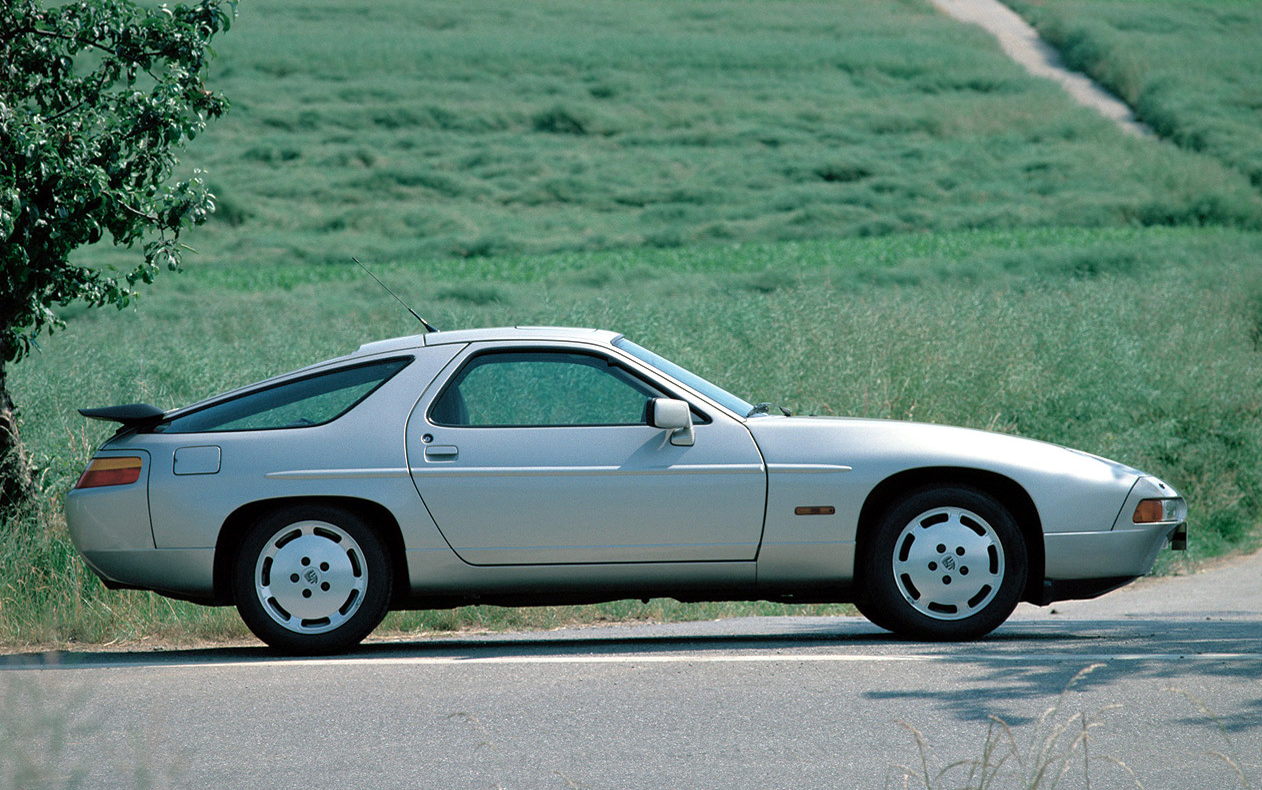 Porsche 928 S4 Guide