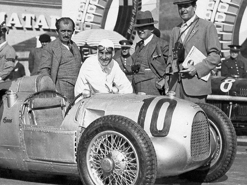 1934 Brno GP at Masaryk-Ring, F. Porsche with Hans Stuck and Auto-Unio