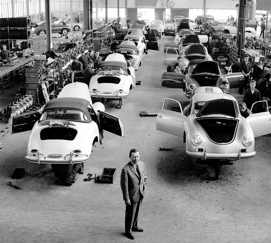 1961. 356 B T5 production in Stuttgart-Zuffenhausen