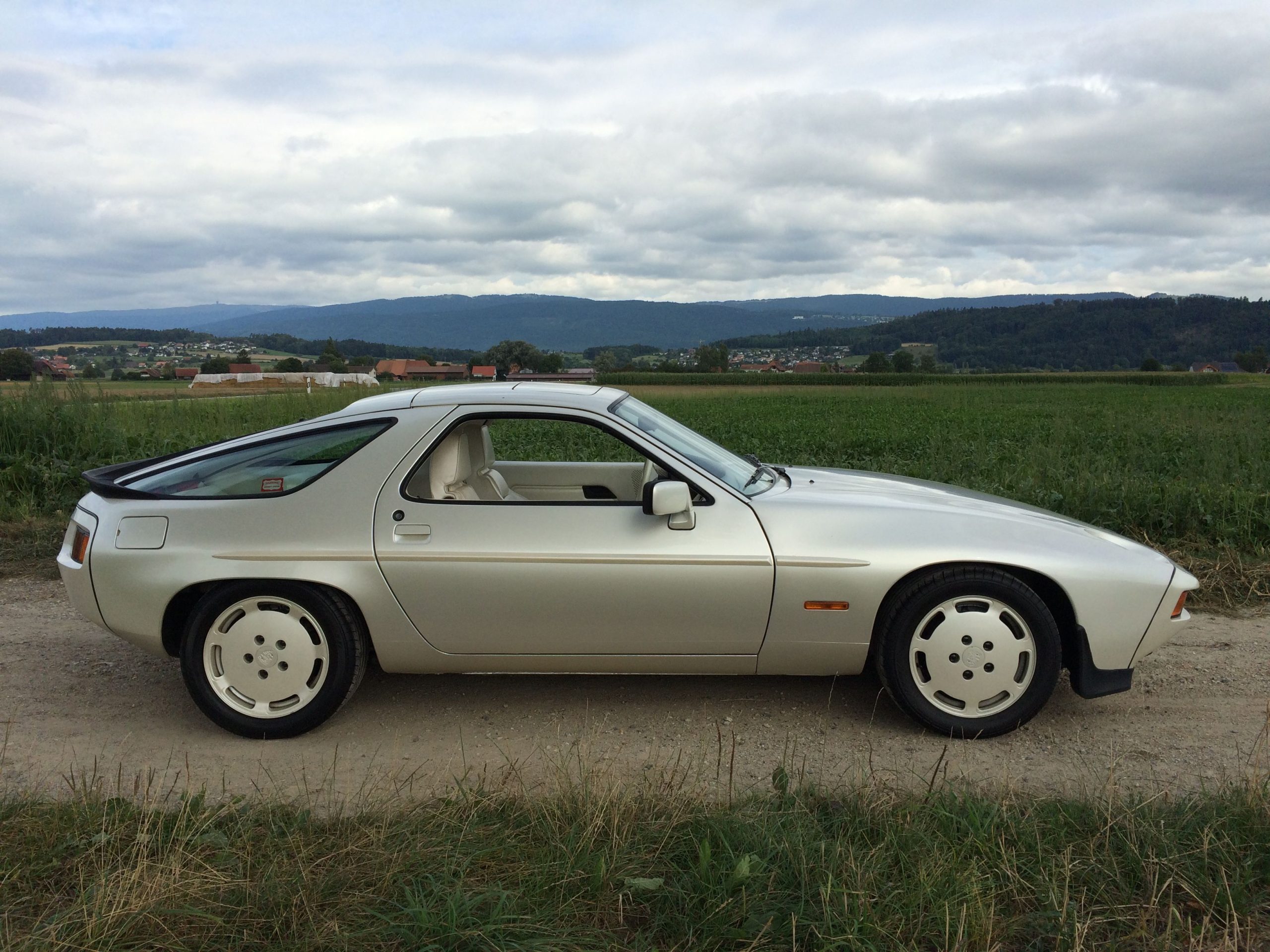 1983 Porsche 928 Option Codes