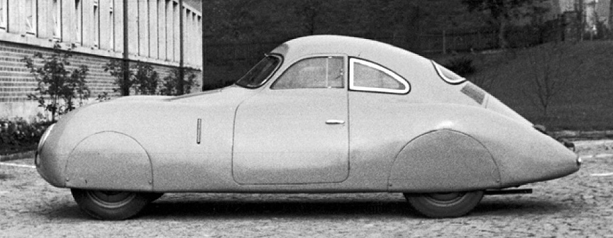 The first type 64 in front of the Porsche villa in Stuttgart.
