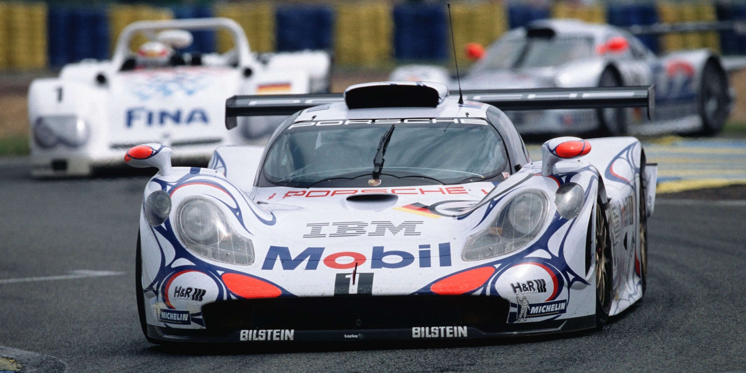 Porsche at Le Mans: The Definitive History - XCAR