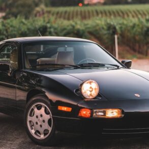 1989 Porsche 928 GT Technical Specifications