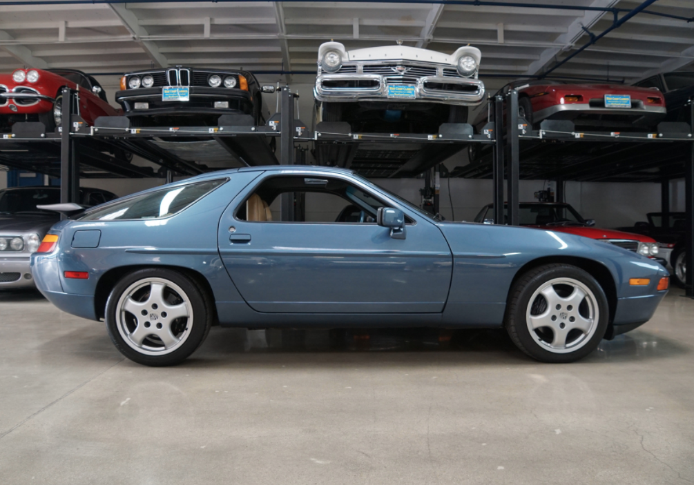 1989 Porsche 928 S Technical Specifications