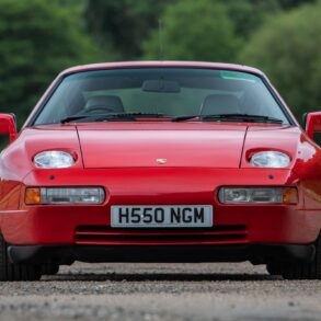 Porsche 928 GT