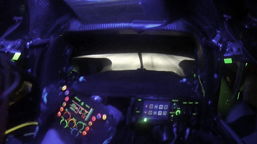 Cockpit view in the night 919 hybrid