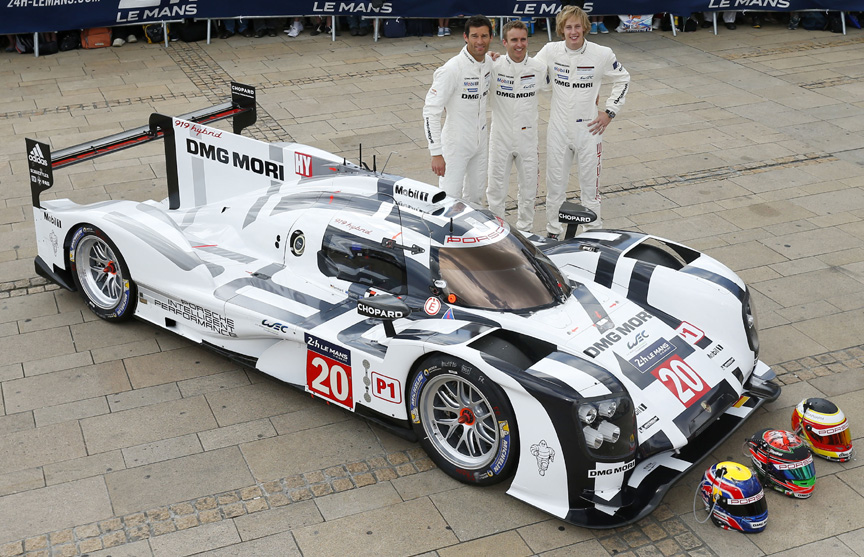 #20: Mark Webber/Timo Bernhard/Brendon Hartley.