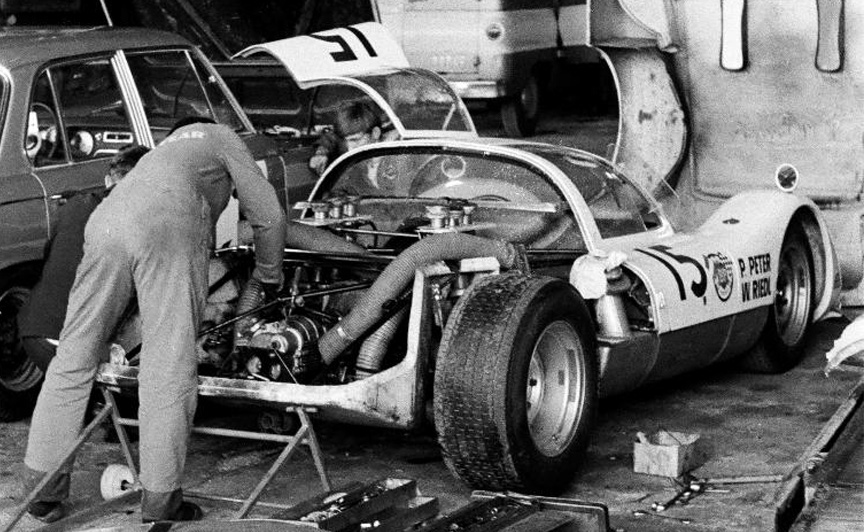 Porsche 906 with rear cover removed