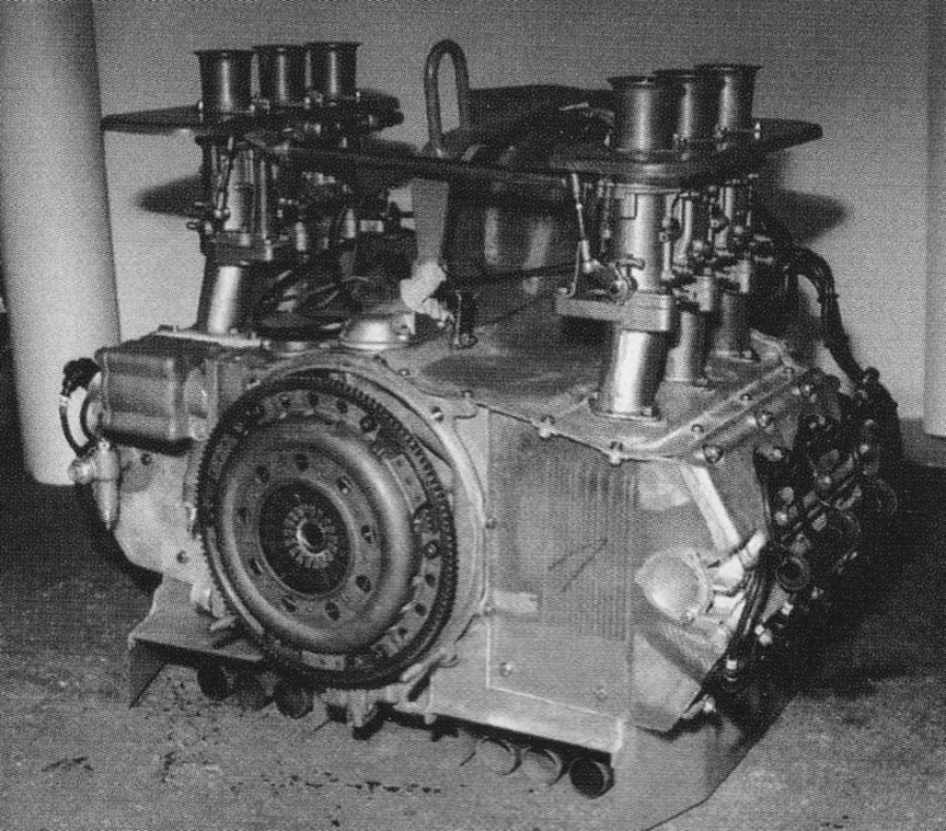 Twin-spark 901/20 racing engine
