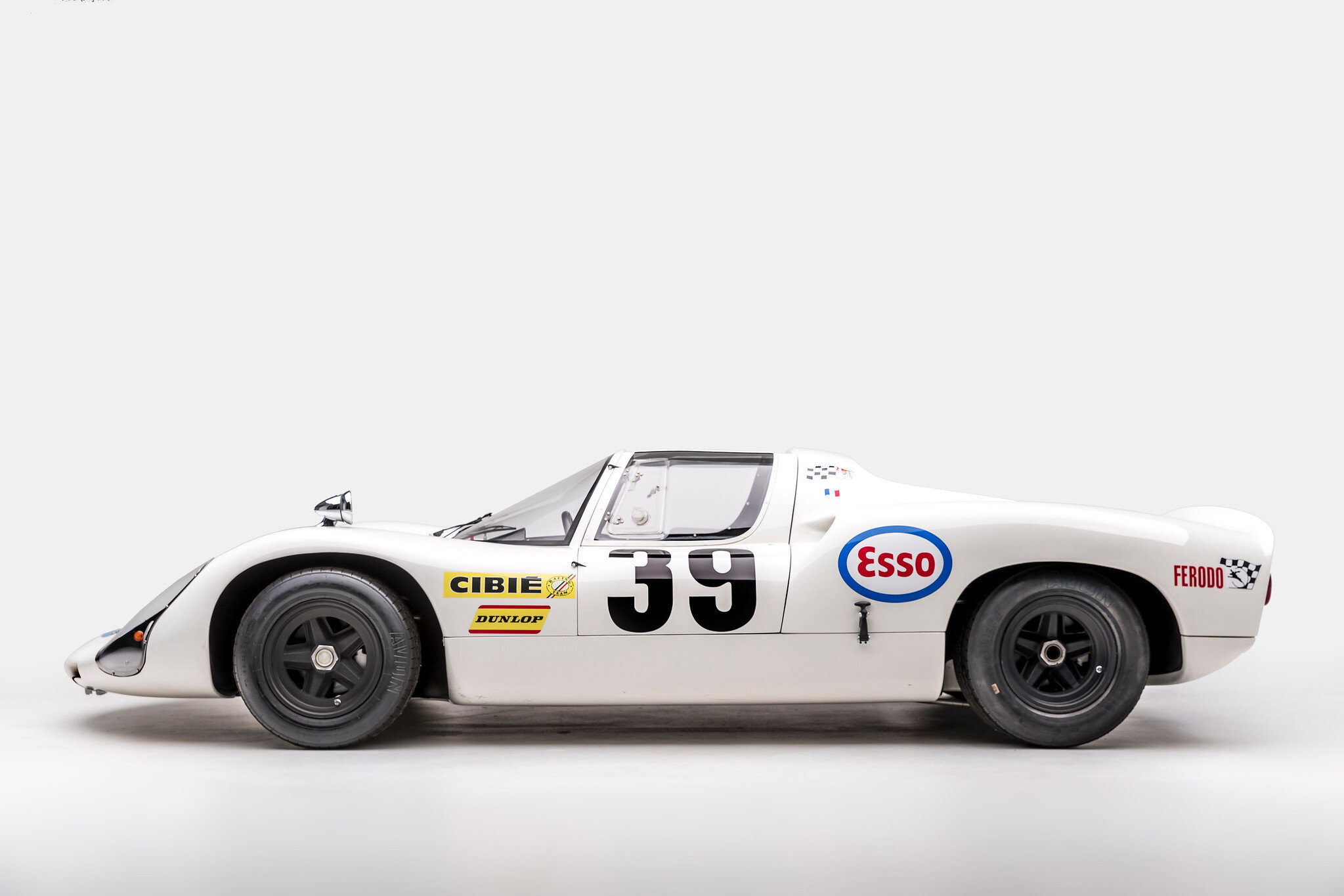 Porsche 910 - Research Hub