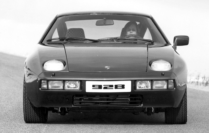 Porsche 928