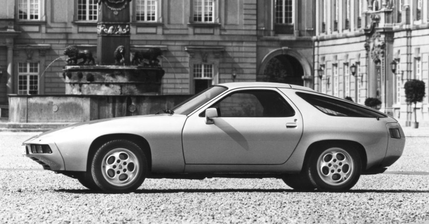 Porsche 928