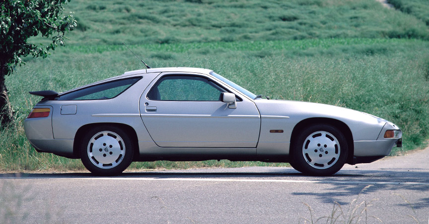 Porsche 928 S4