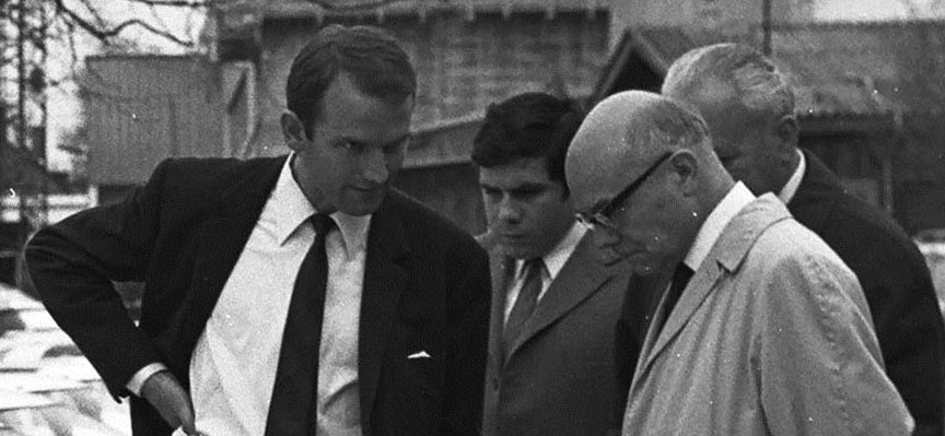 1969 April 22, Piëch presenting porsche 917 