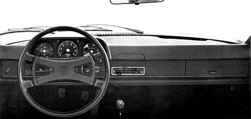 914-6 dashboard (the steering wheel has a Porsche crest on it)