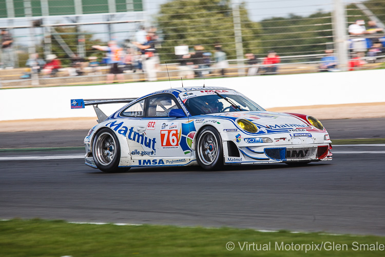 Patrick Pilet and Raymond Narac in their #76 IMSA Performance Matmut Porsche 997 GT3 RSR