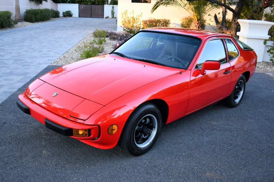 1979 Porsche 924 Technical Specifications