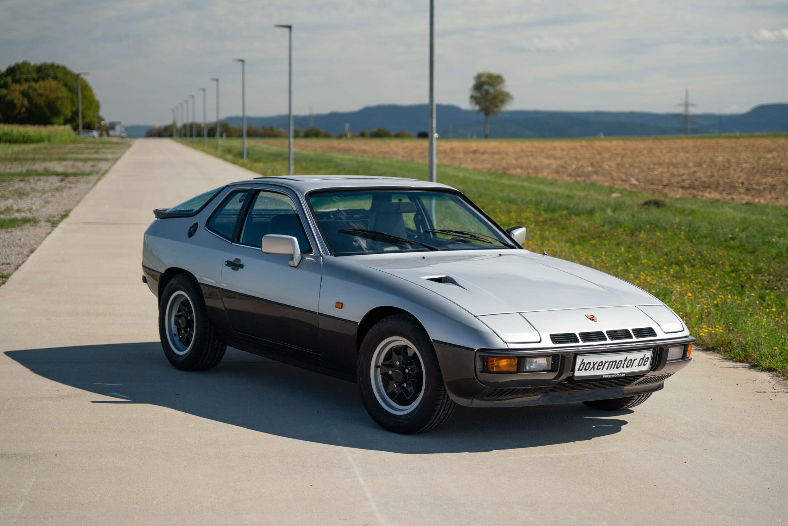1979 Porsche 924 Turbo Technical Specifications