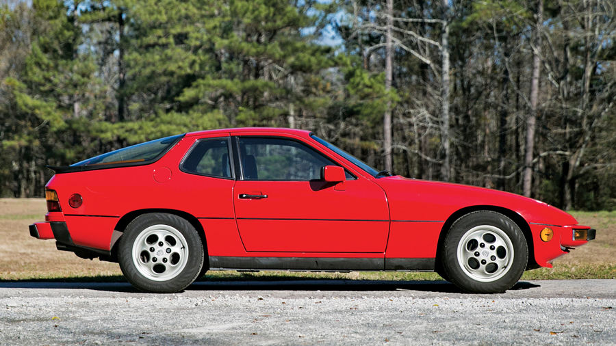 1987 Porsche 924S Technical Specifications