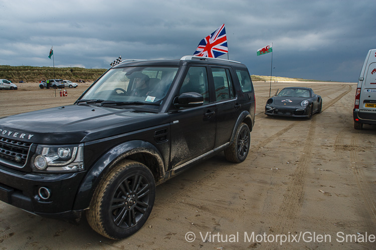 The Porsche 911 Turbo S is towed back to the start area The Porsche 911 Turbo S is towed back to the start area