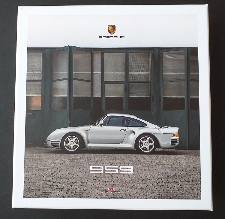Porsche 959 by Jürgen Lewandowski, published by Delius Klasing Verlag
