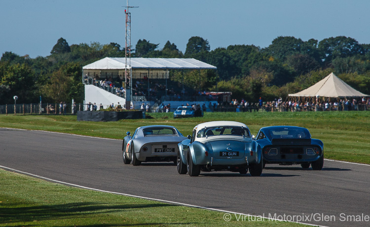 1964 Porsche 904 Carrera GTS 6-cylinder driven by David Clark/Derek Bell in the RAC TT Celebration