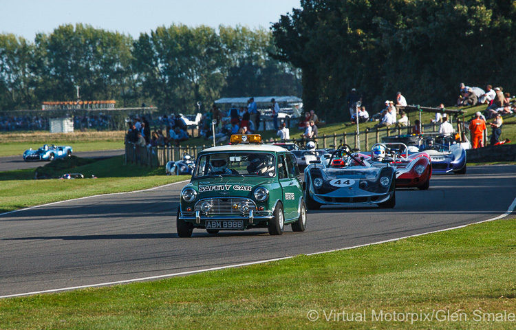 Mini 'Safety Car' leads the big guns at the start of the Whitsun Trophy