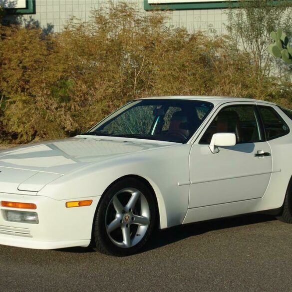 Porsche 944 S Coupe (1987 - 1988)