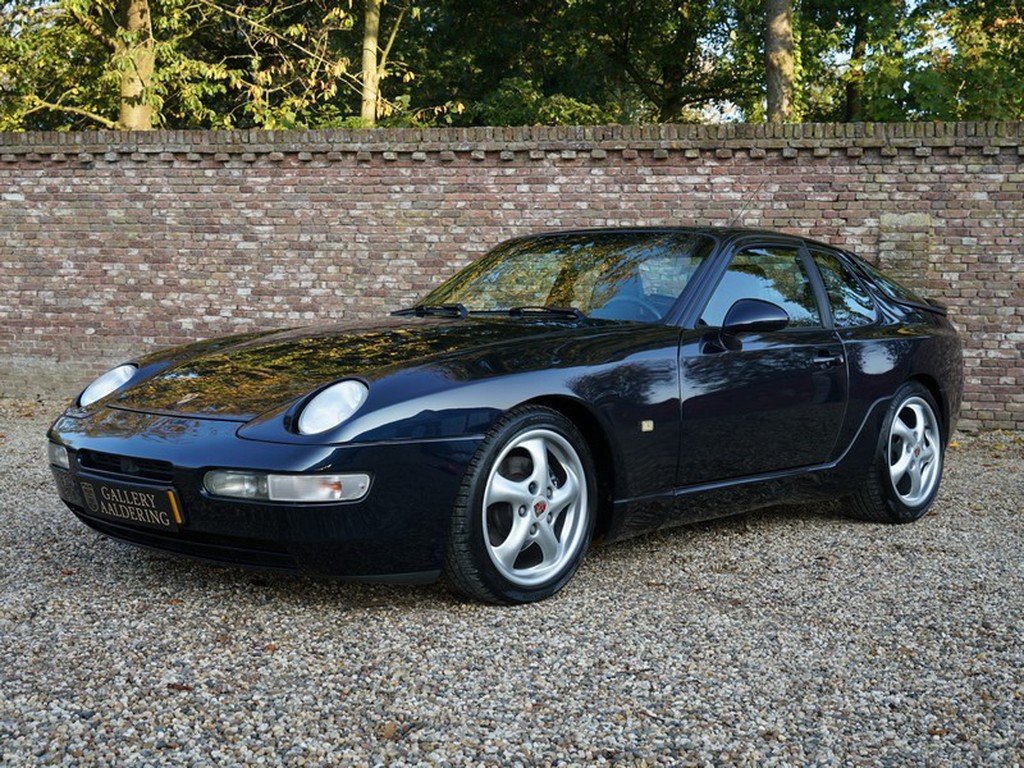 Porsche 968 Research