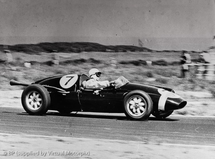 Stirling Moss powers his #7 Cooper-Borgward to a fine second place finish