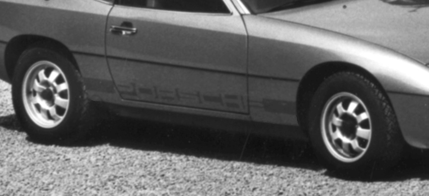 Optional side decoration Porsche 924