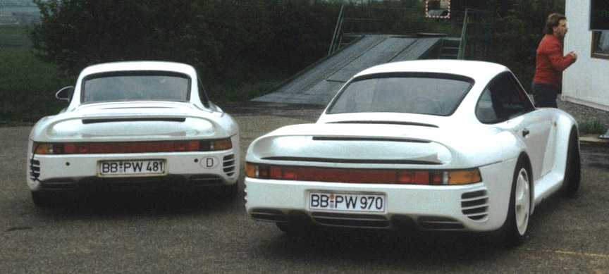 Two 959 prototypes in Weissach