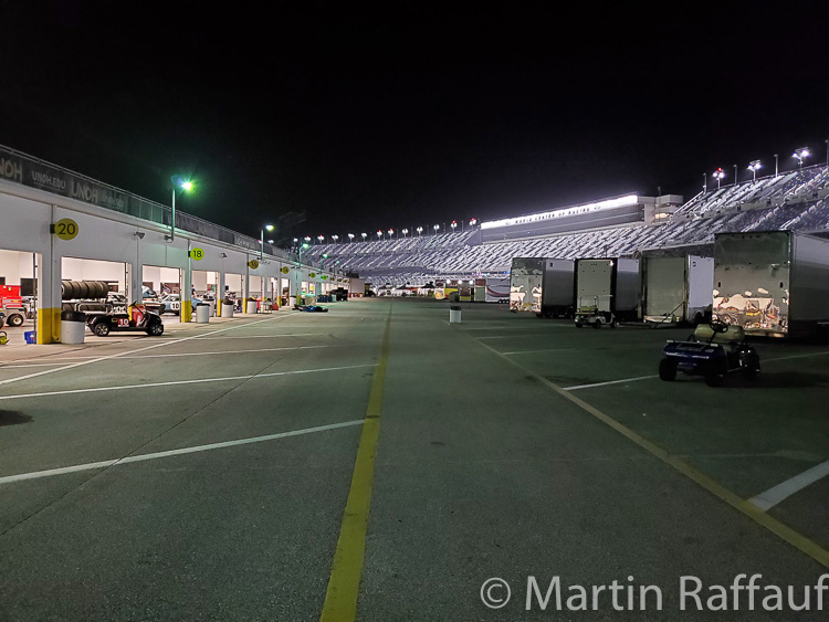 At 03h00 Sunday morning, conditions were calm!