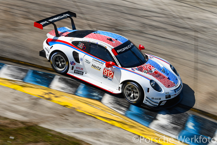 The famous Brumos Porsche racing colours - Porsche 911 RSR, Porsche GT Team, USA