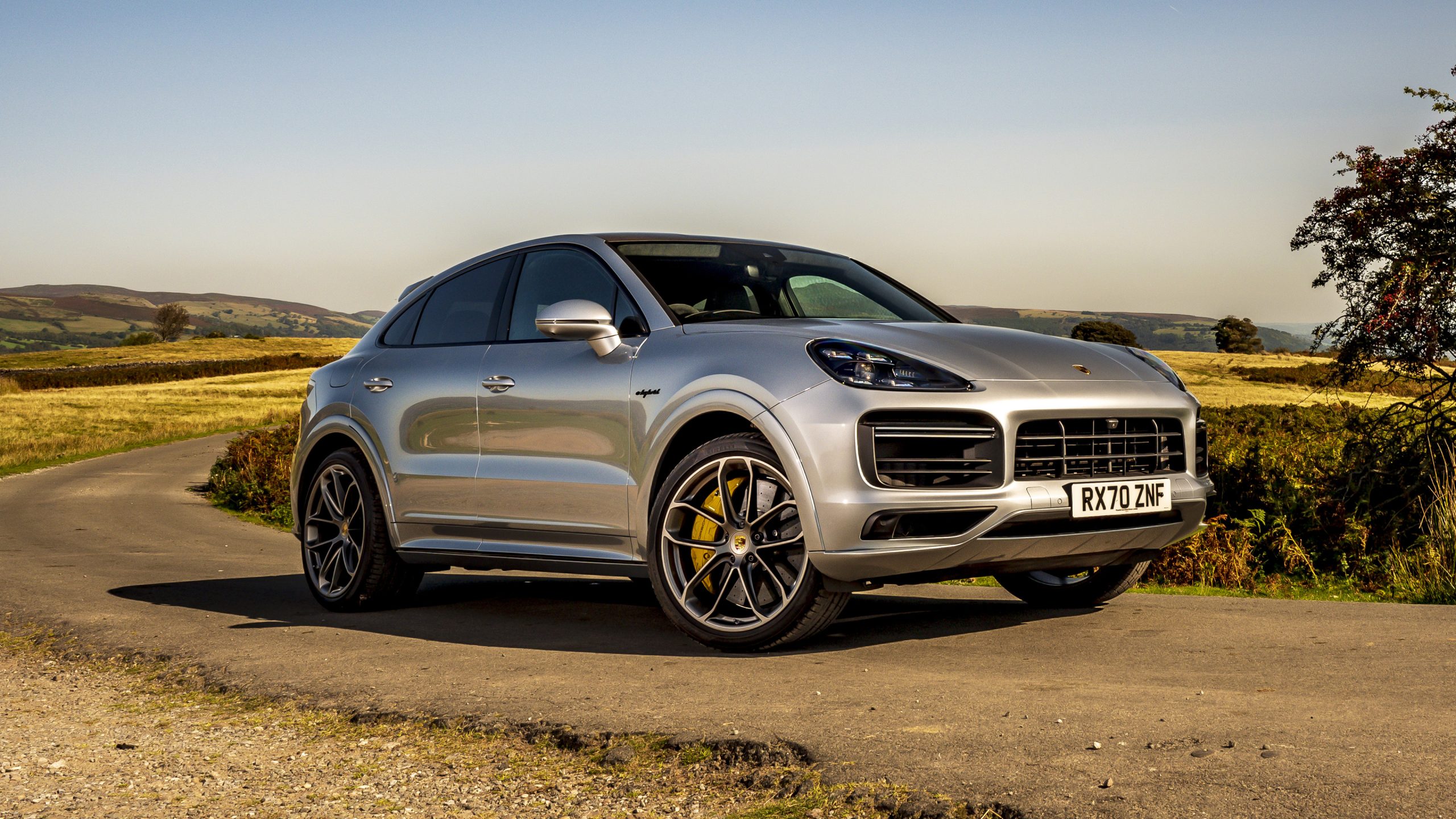 Jood aantrekken Volwassenheid Porsche Cayenne Turbo S E-Hybrid Coupe (2020 - Present)