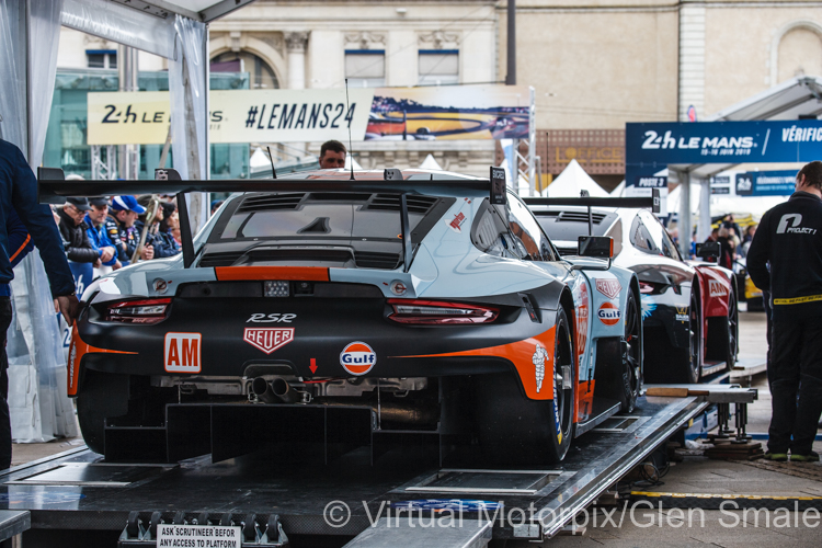 #86, Gulf Racing, Poersche 911 RSR, driven by: Michael Wainwright, Ben Barker, Thomas Preining on 10/06/2019 at the Le Mans 24H 2019