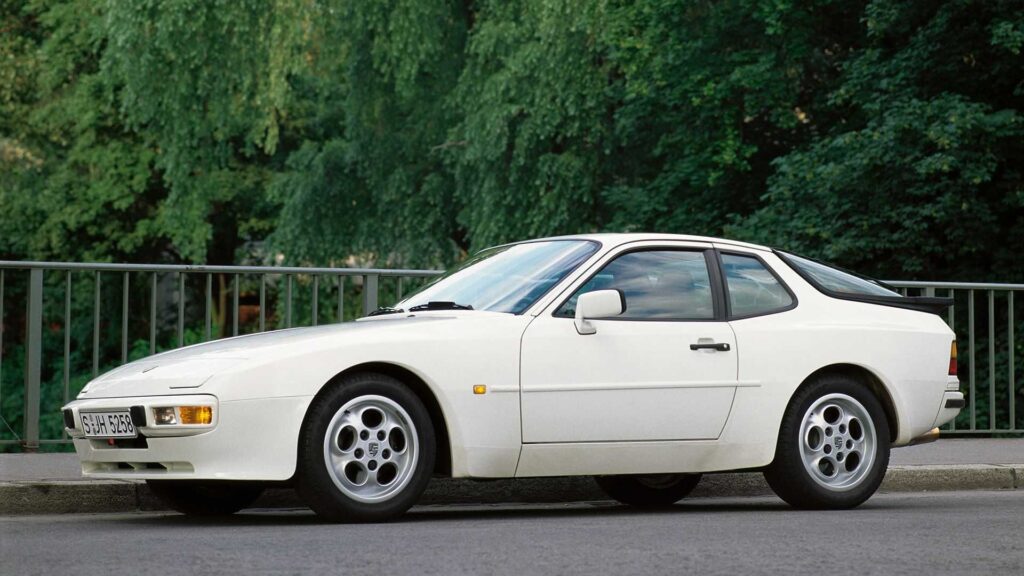 Porsche 944 Coupe (1987) – Specifications