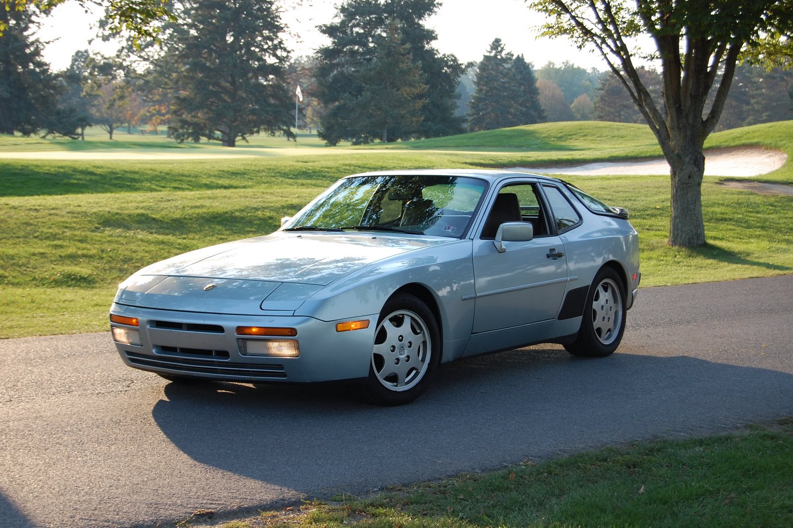 Porsche 944 S2 Coupe (1991) – Specifications