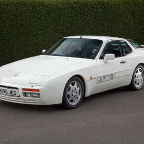 Porsche 944 S2 SE