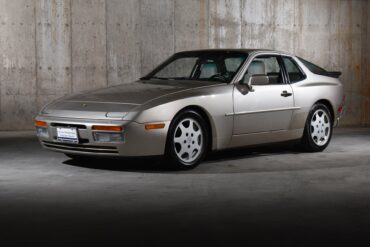 Porsche 944 Turbo Coupe (1989) – Specifications