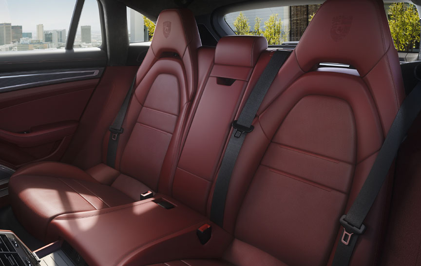 Panamera Sport Turismo 2017 2018 rear seat 4+1