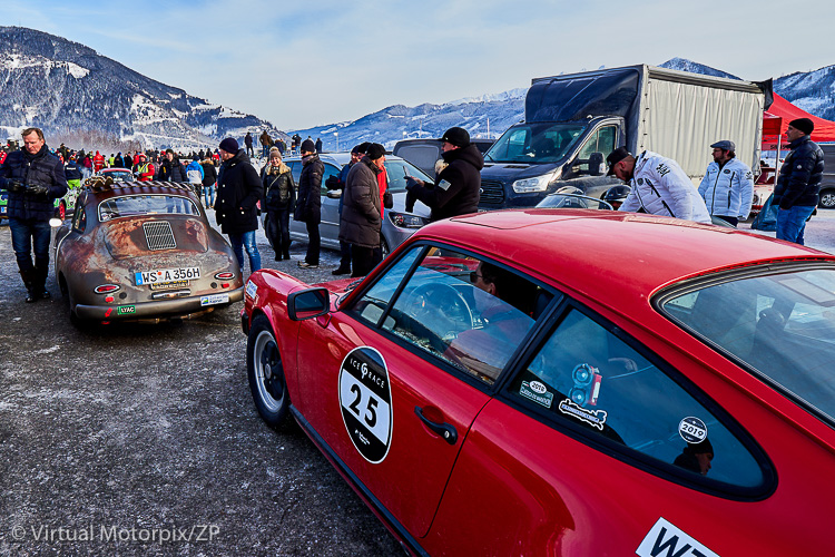 #17 Porsche 356 A and #25 Porsche Carrera 3.2 