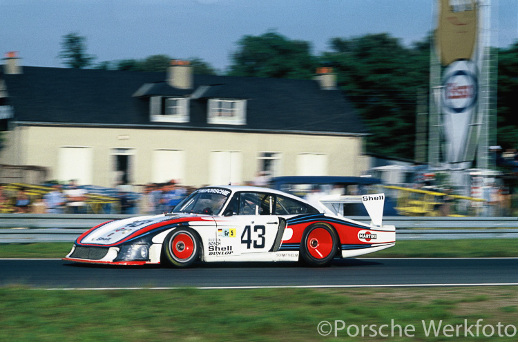 Le Mans 24 Hour, 10/11 June 1978: The #43 Porsche 935/78 ‘Moby Dick’ was driven by Rolf Stommelen and Manfred Schurti, finishing eighth overall