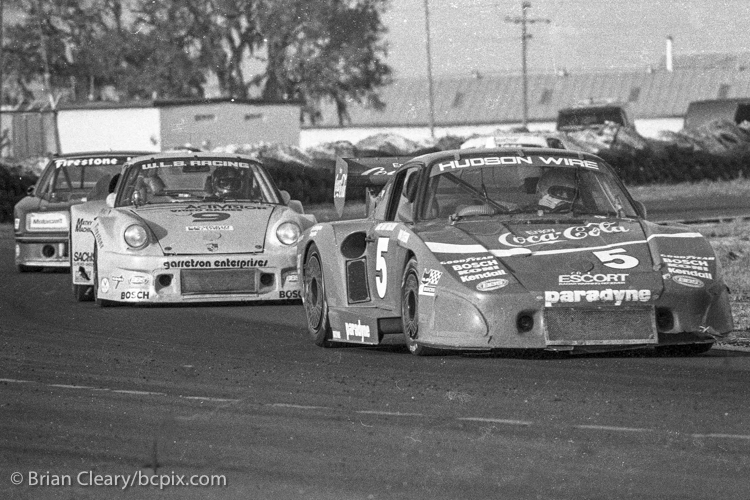 Bob Akin 935 and the Wayne Baker 934