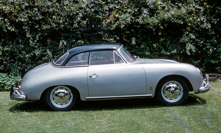 A front view of the 356 A 1600 Super Cabriolet in 1961